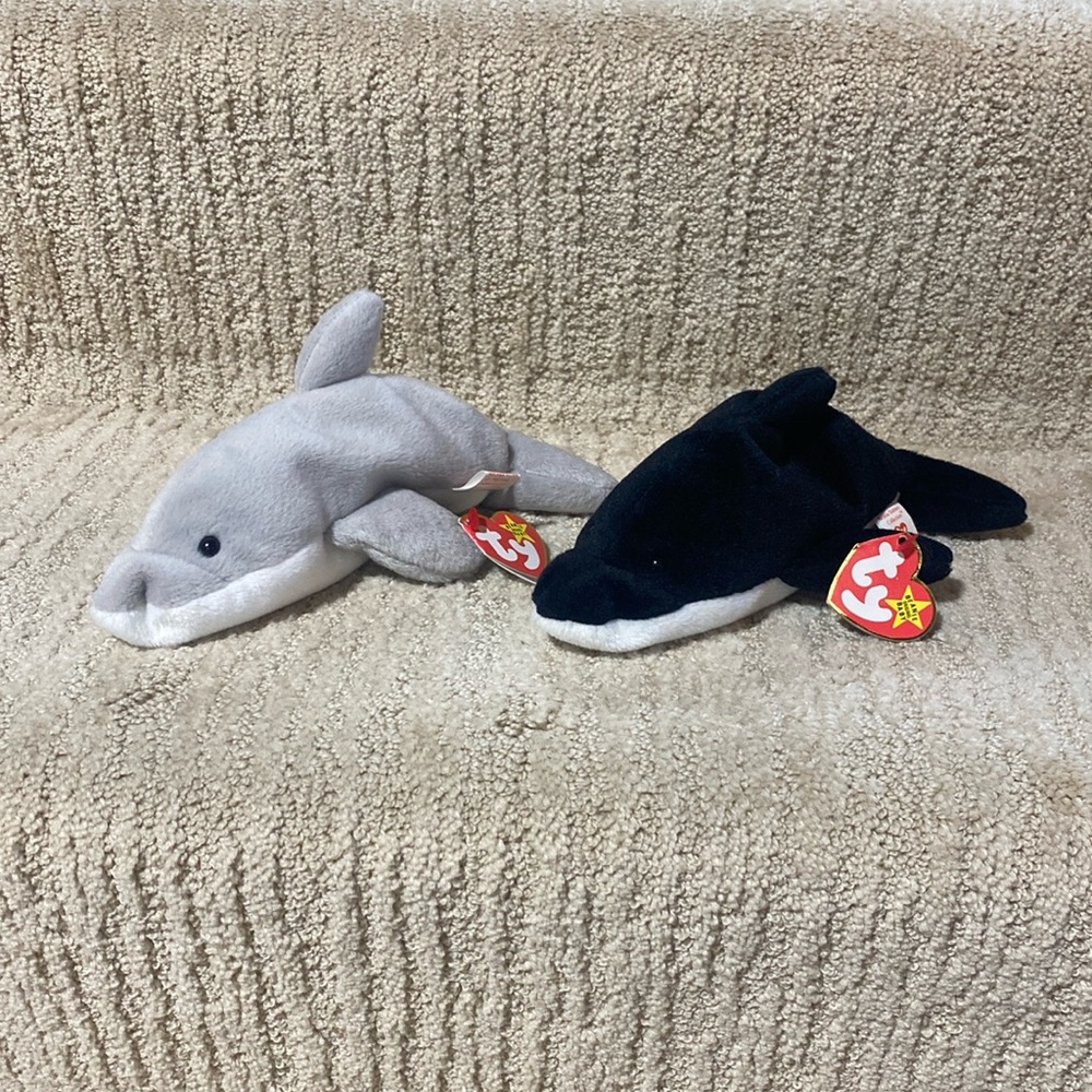 TY Beanie Babies Flash style 4021 & Splash style 4022. No flaws.